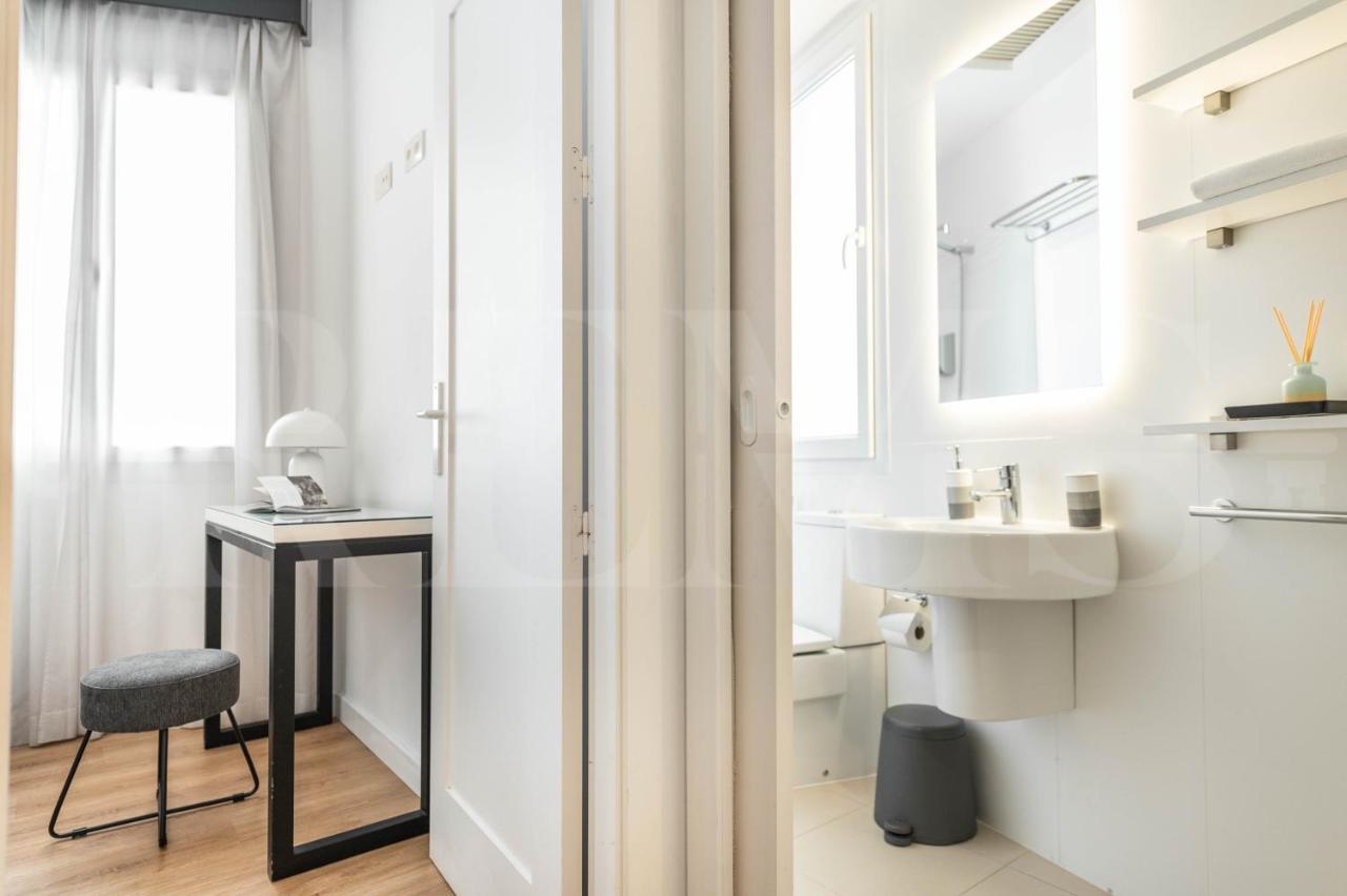 Apartament Inviting Duplex In Front Of Picasso Museum By Rems Malaga Zewnętrze zdjęcie