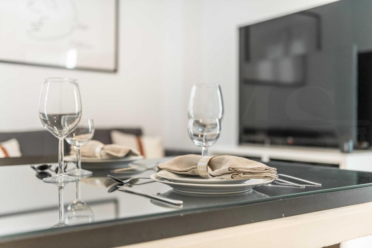 Apartament Inviting Duplex In Front Of Picasso Museum By Rems Malaga Zewnętrze zdjęcie